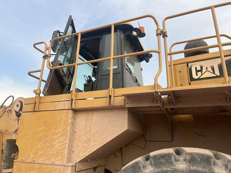 caterpillar-988k-image-40