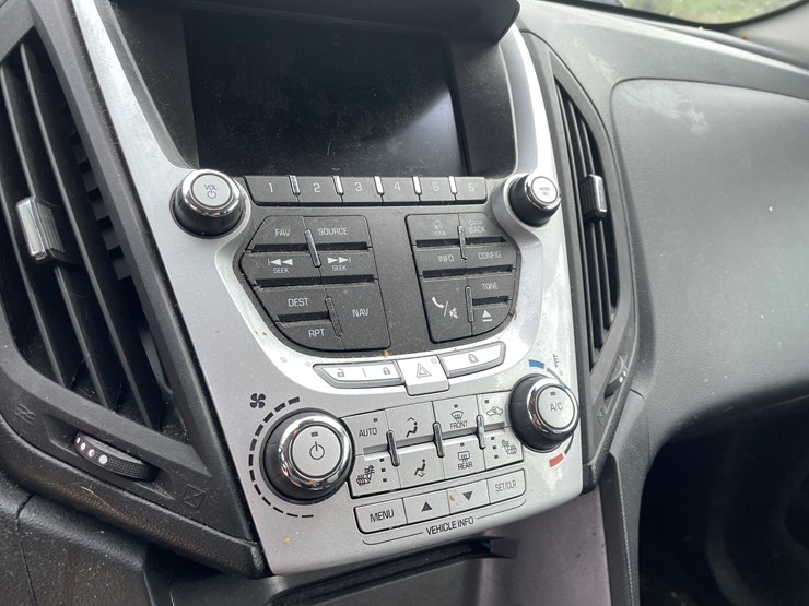 2012-chevrolet-equinox-lt-image-64