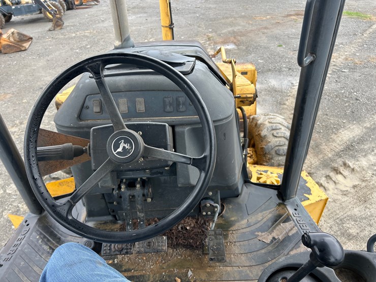 deere-310sg-image-22
