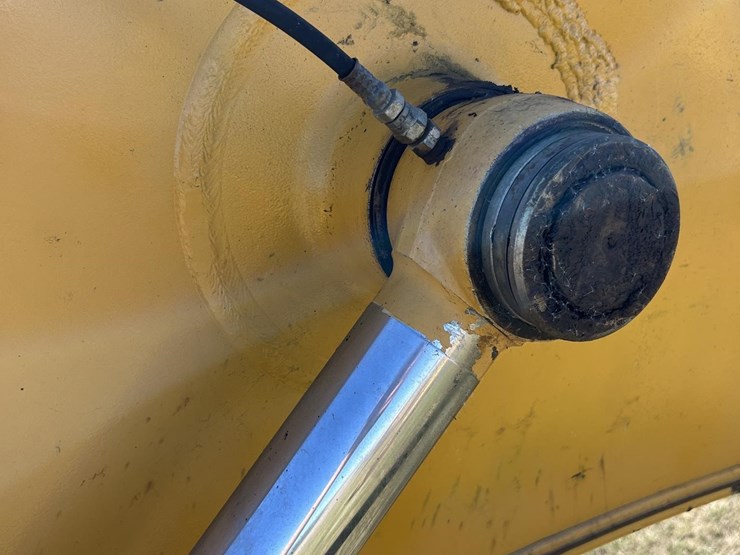 deere-200-lc-image-63