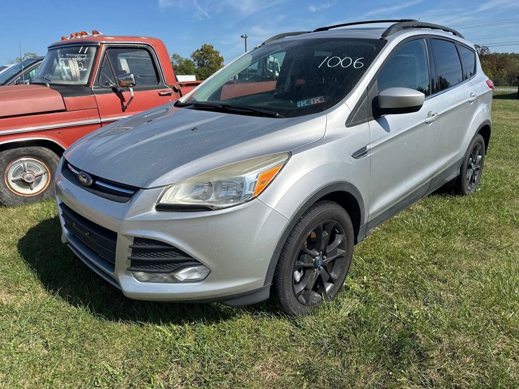 2013-ford-escape-image-1