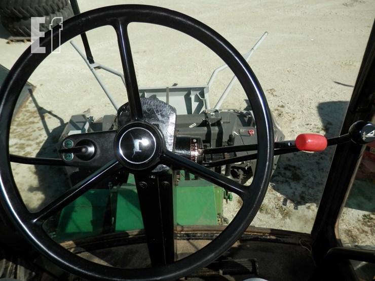 john-deere-5820-image-11