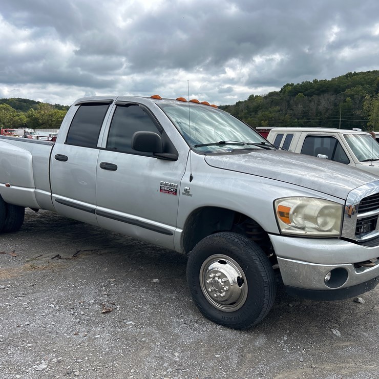 2007 DODGE 3500
