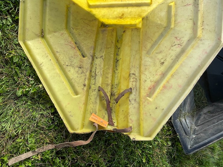#4494-•-(2)-used-hopper-bins-image-15
