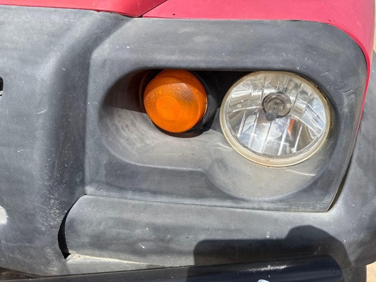 club-car-intell-trak-4x4-utv-image-15