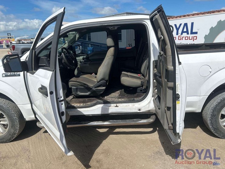 2017-ford-f150-image-18