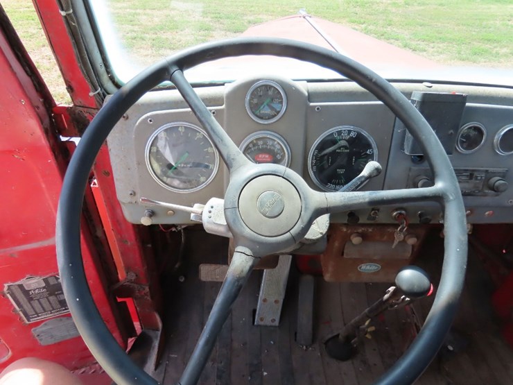 1958-white-mustang-truck-image-15