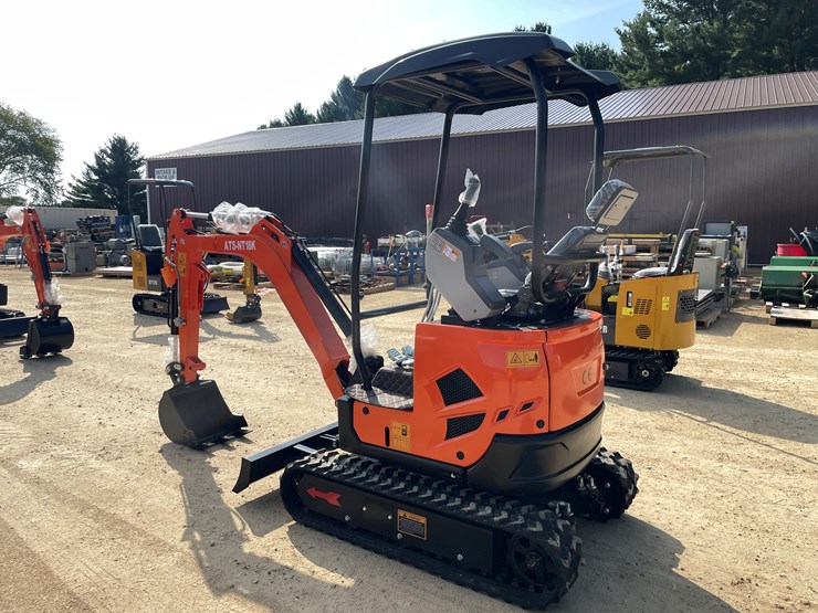 #204-•-new-nt18k-mini-excavator-image-3