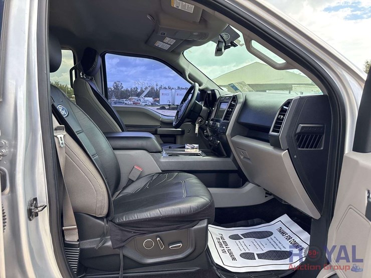 2017-ford-f150-image-21