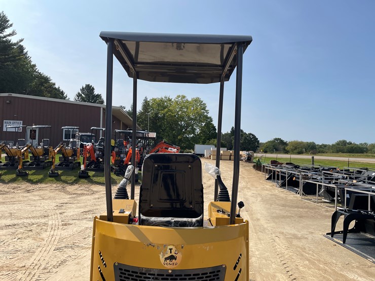 #210-•-new-rt15r-mini-excavator-image-14