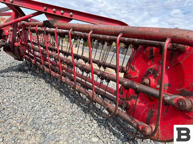 massey-ferguson-25-image-15