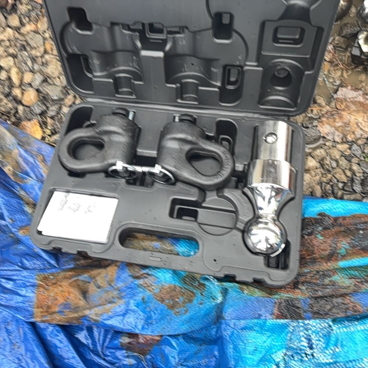 NEEW GMC GOOSENECK TRAILER BALL & SAFETY ANCHOR KIT SUPPORT EQUIPMENT