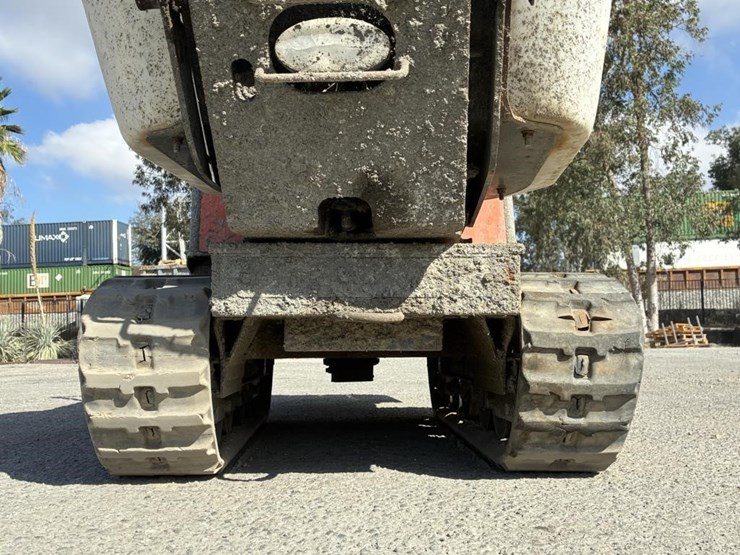 2014-canycom-tracked-mud-buggy-image-6