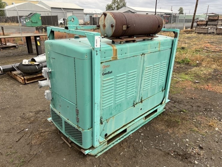 onan-onset-30kw-generator-image-1