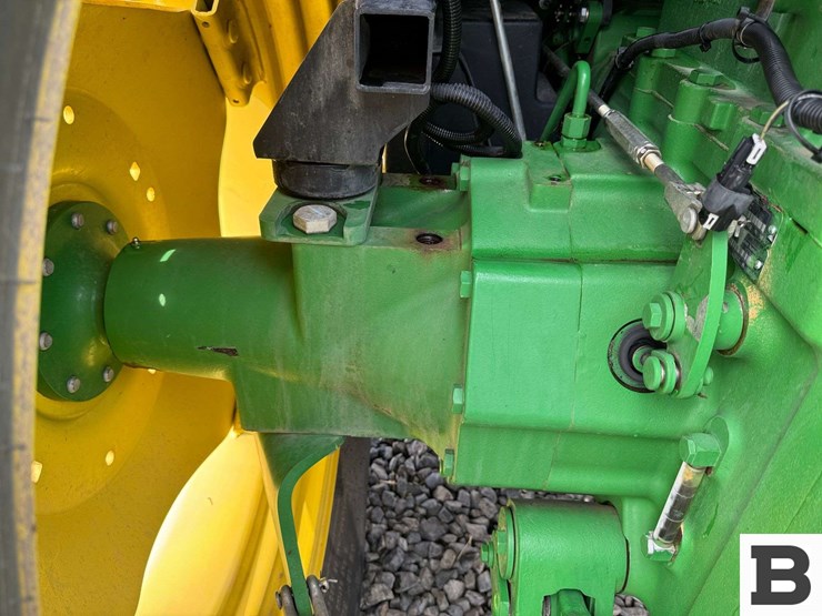 2011-john-deere-6115d-image-50