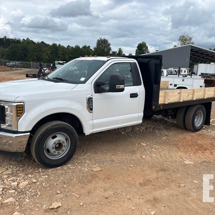 2019 FORD F350 SD XL
