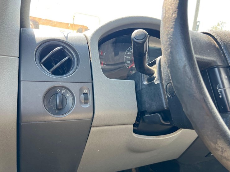 2007-ford-f-150xl-triton-truck-image-27