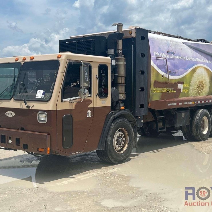2012 Crane Carrier Low Entry T/A Rear Loader Garbage Truck
