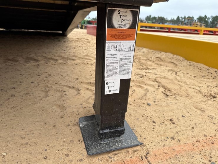 unused-xstar-101"-x-20'-loading-ramp-image-7