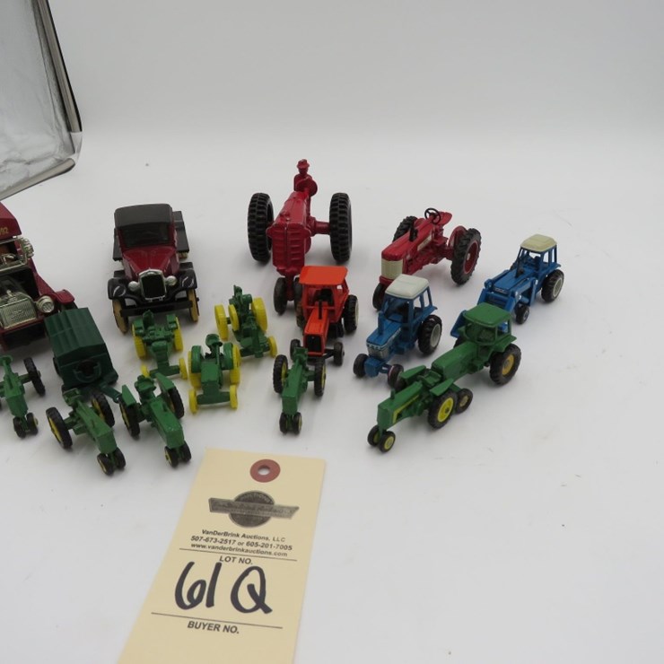 Toy Tractor Group