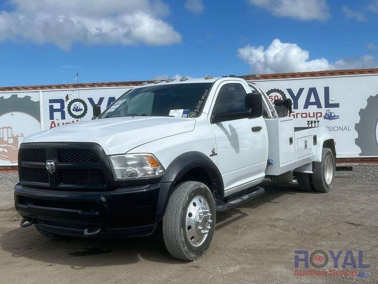 2014-dodge-ram-5500-image-43