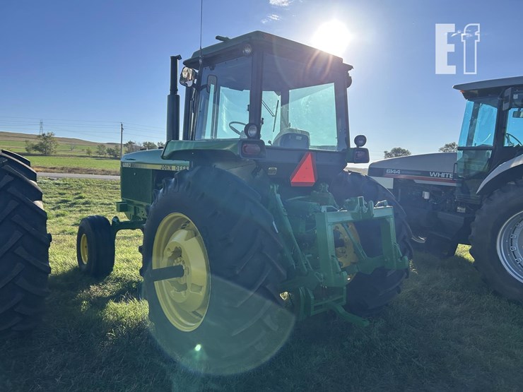 john-deere-4650-image-27