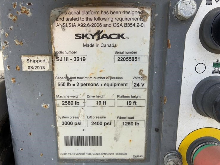 2013-skyjack-sj-3219-scissor-lift-image-16