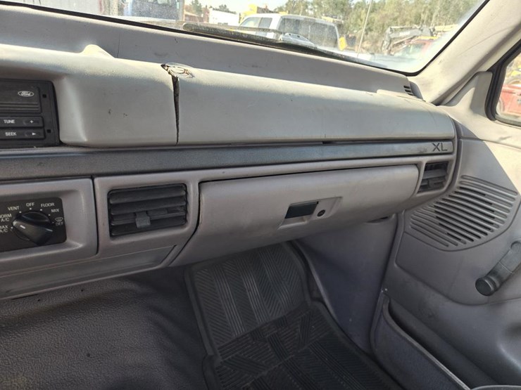 1995-ford-f-super-duty-image-41