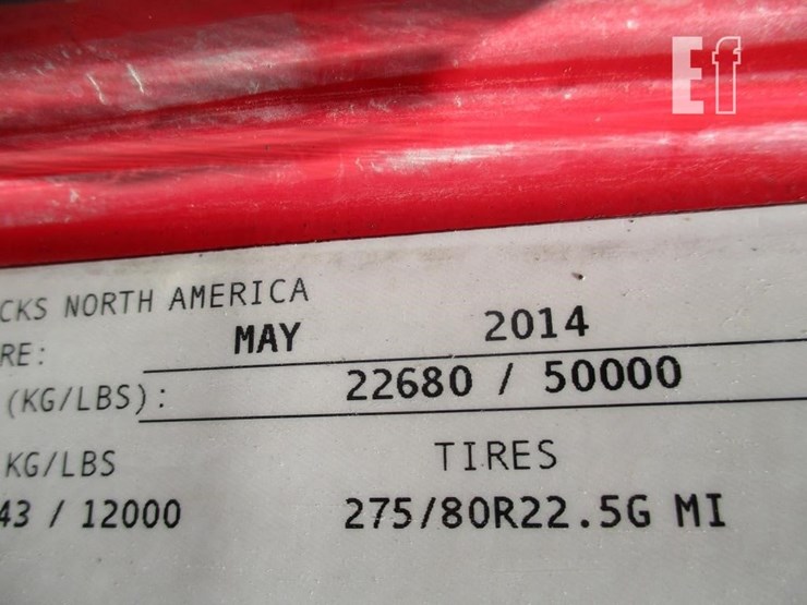 2015-volvo-vnl64300-image-29