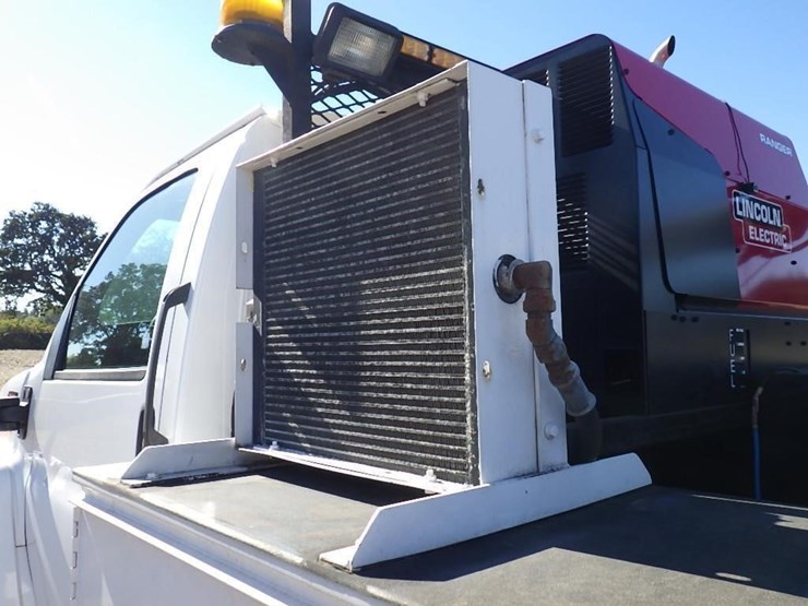 2008-gmc-c5500-11'-s/a-service-truck-image-29