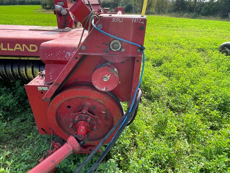 new-holland-273-image-18