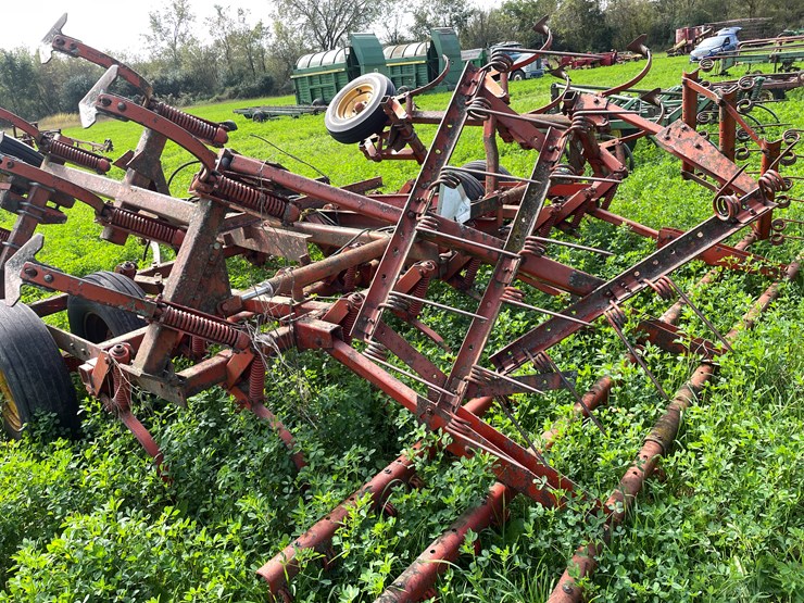 #4467-•-fox-brady-18'-digger-image-14