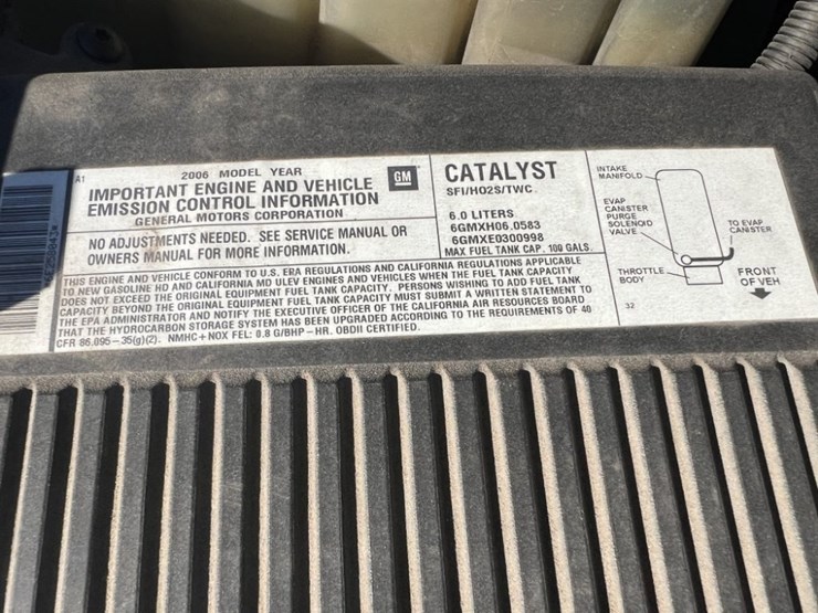 2006-chevrolet-silverado-3500-image-14