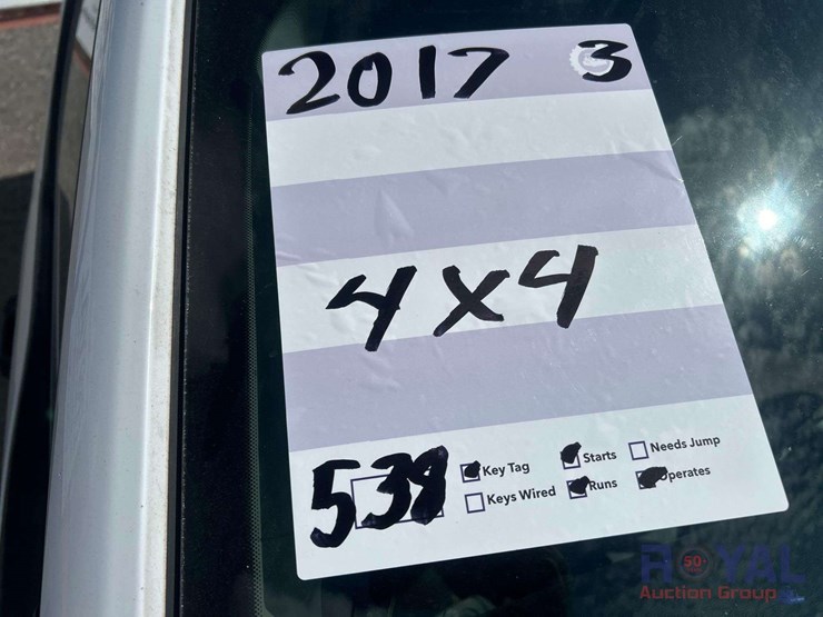 2017-ford-f150-image-25