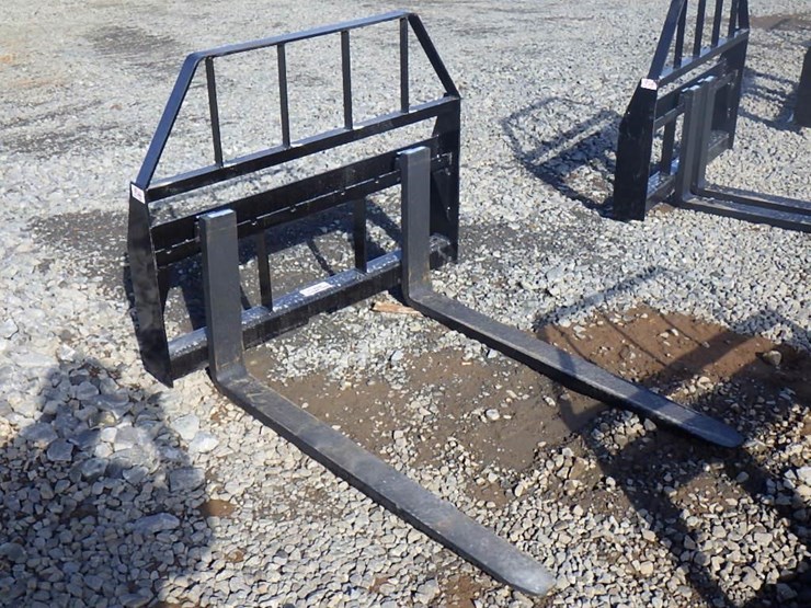 kivel-skid-steer-fork-attachment-48"-image-4