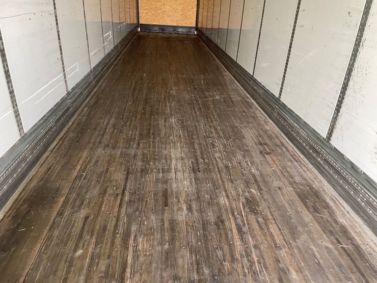 2019-stoughton-trailer-image-63