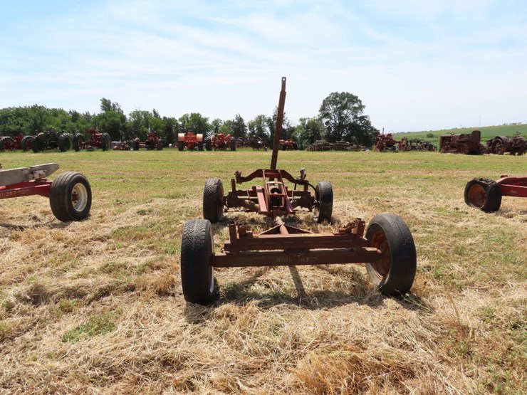 john-deere-running-gear-image-1