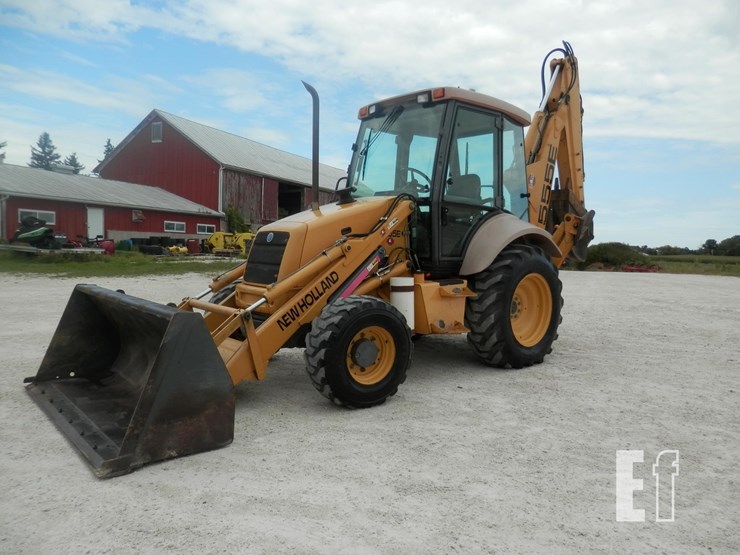 new-holland-555e-image-1