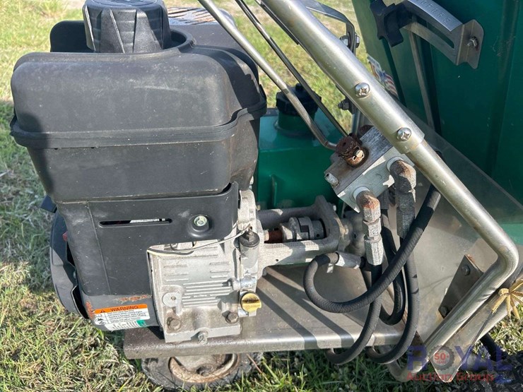 2003-walk-behind-automatic-seed-spreader-image-6