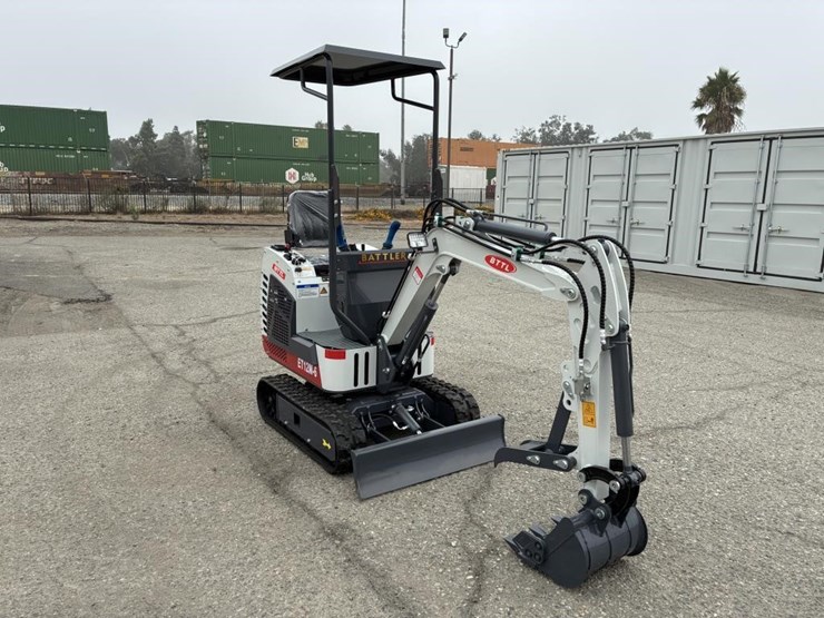 2025-bttl-et12m-6-hydraulic-excavator-image-2
