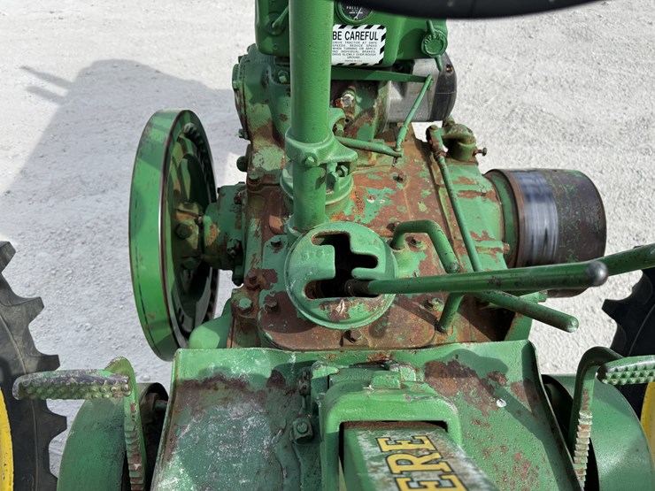 john-deere-b-image-18