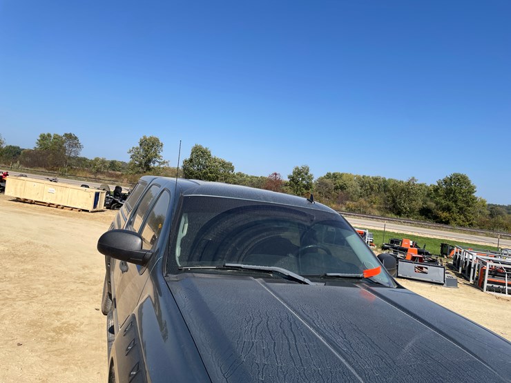 2010-chevrolet-silverado-1500-image-14