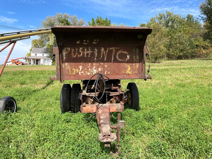 #4478-•-homemade-pin-hitch-dump-box-image-2