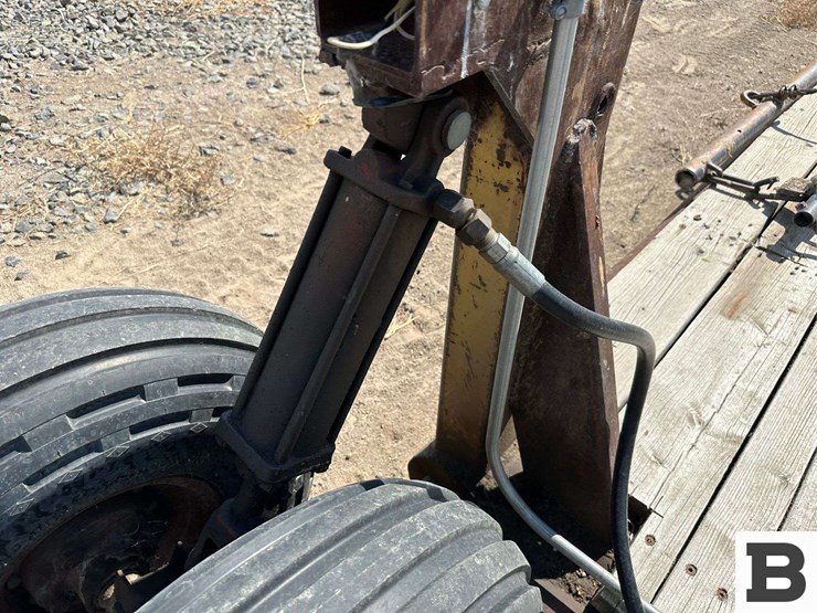 custom-equipment-cart-image-8