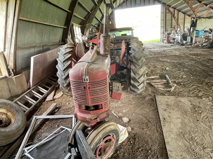 #4484-•-mccormick-super-h-tractor-image-2