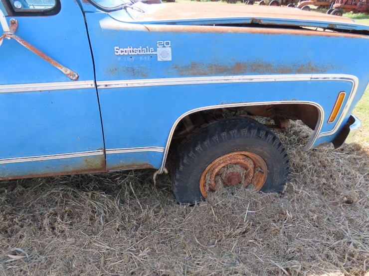 1976-chevrolet-c20-image-5