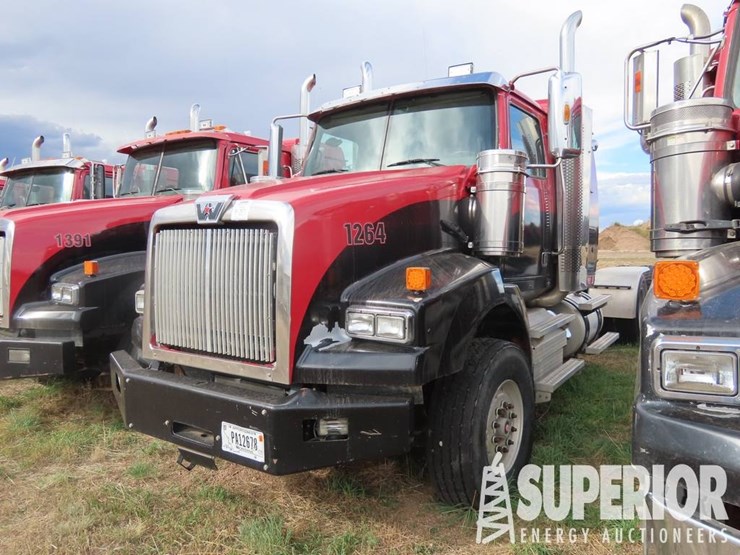 2014-western-star-4900-image-1