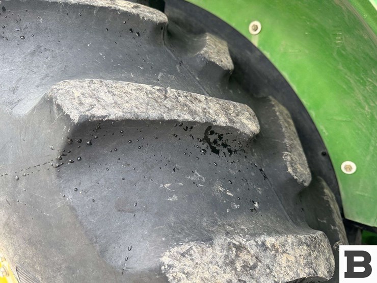 2011-john-deere-6115d-image-63