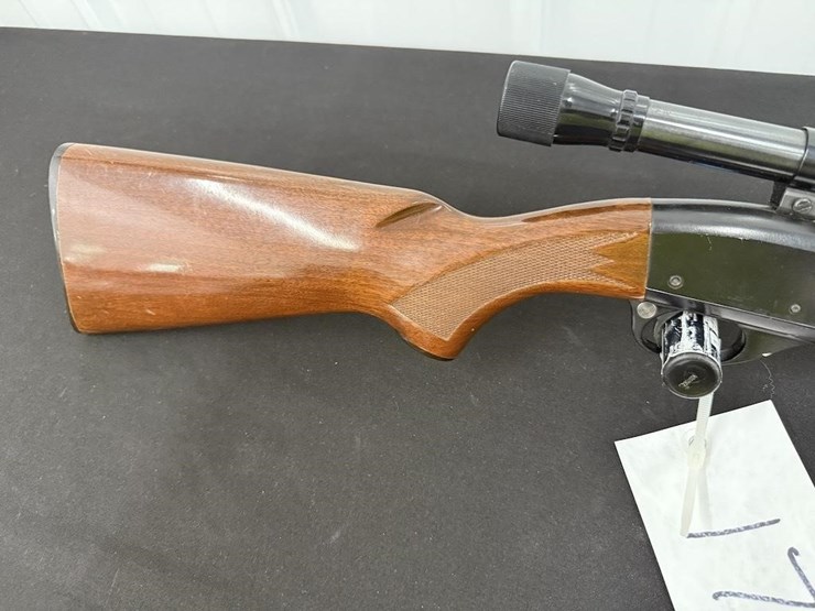 remington-speedmaster-model-552-.22-lr-rifle-image-4