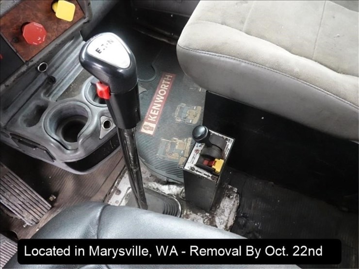 2003-kenworth-t800b-image-15